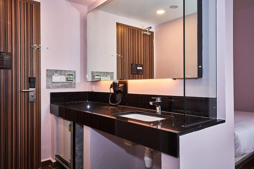 Ibis Budget Singapore Pearl Exteriör bild