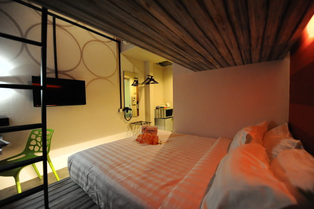 Ibis Budget Singapore Pearl Exteriör bild