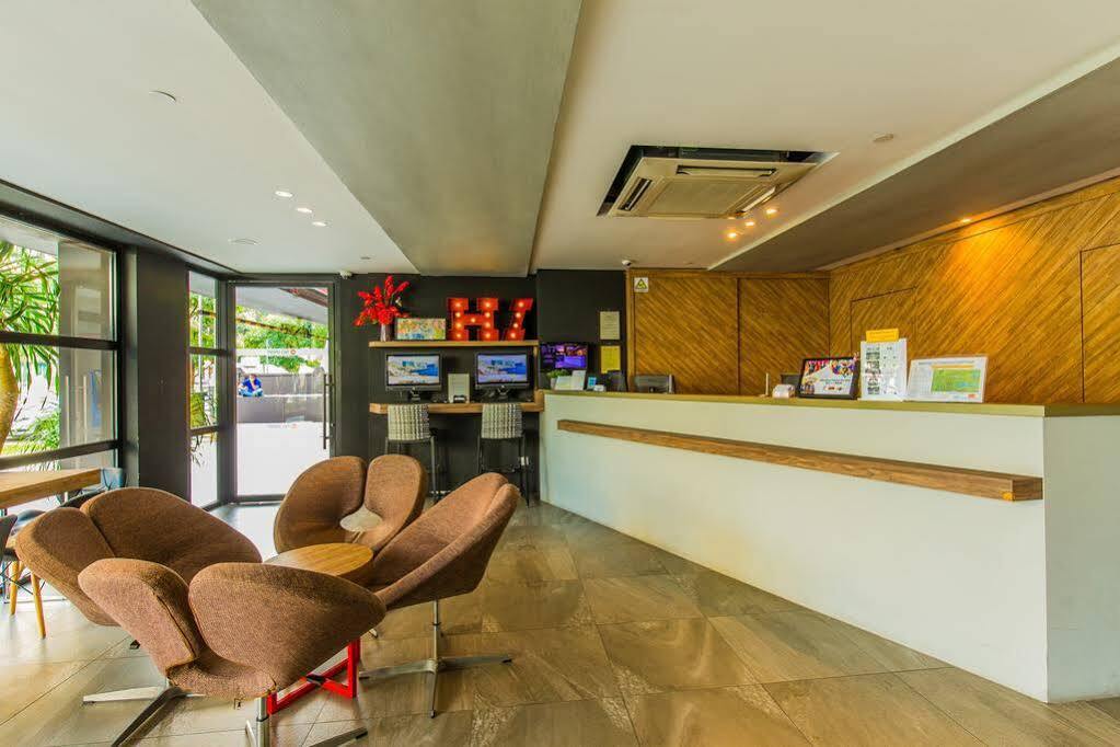 Ibis Budget Singapore Pearl Exteriör bild